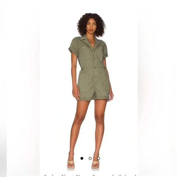 Bar lll Full Bloom dusty olive short sleeve jumpsuit romper XS NWT - Picture 1 of 6